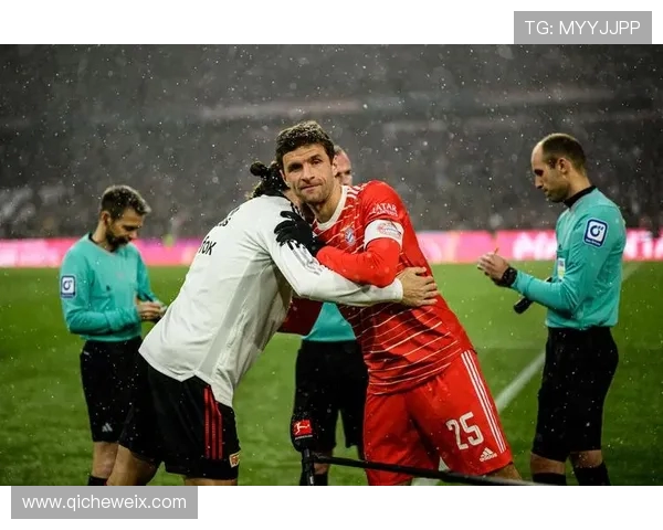 法尔克透露洛杉矶FC报价偏低穆勒权衡是否继续职业生涯